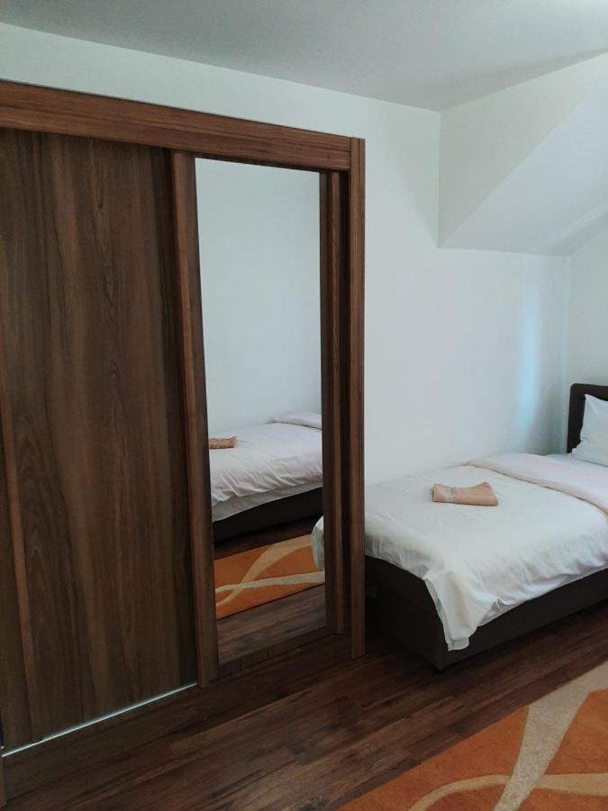 Apartmani Mia Vuksanovic 센틴제 객실 사진