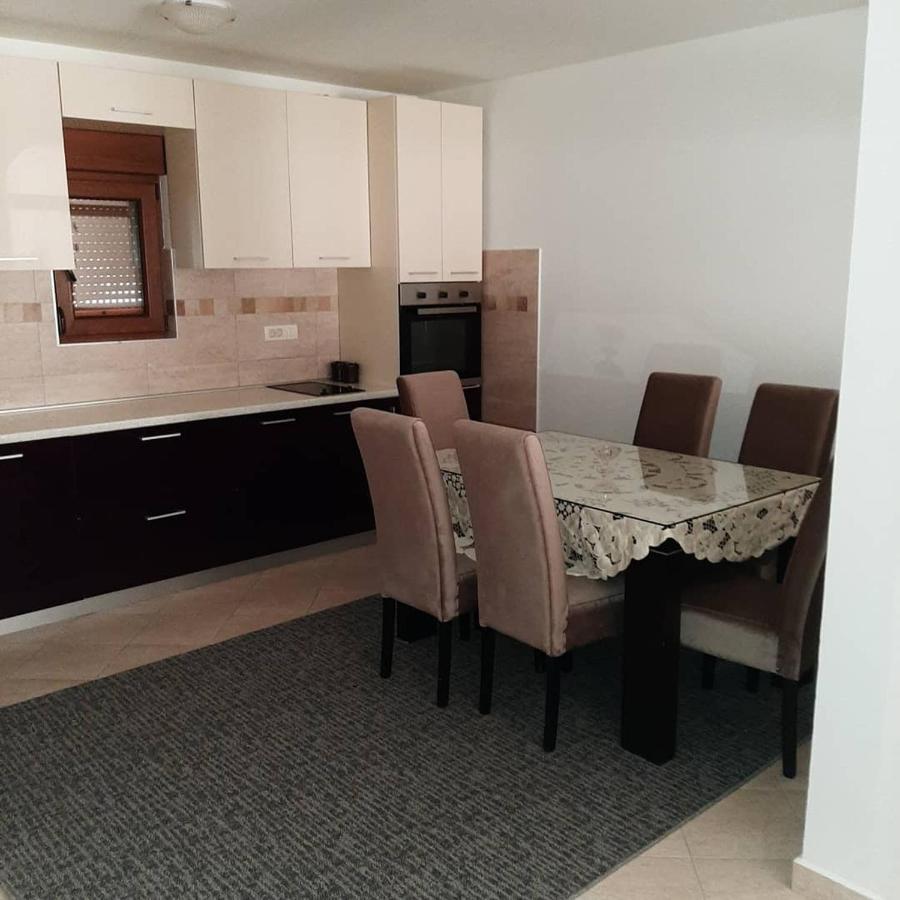 Apartmani Mia Vuksanovic 센틴제 외부 사진
