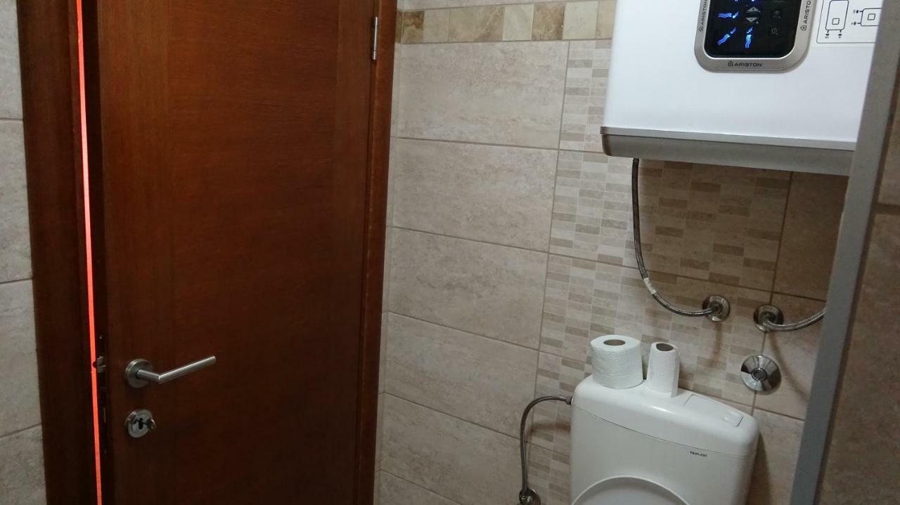 Apartmani Mia Vuksanovic 센틴제 외부 사진