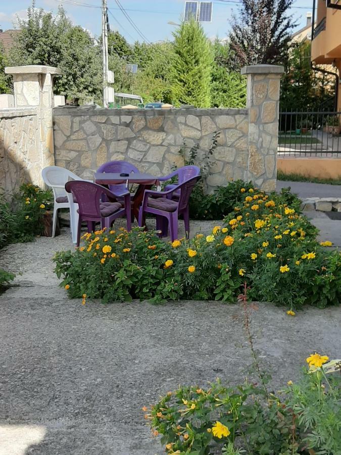 Apartmani Mia Vuksanovic 센틴제 외부 사진